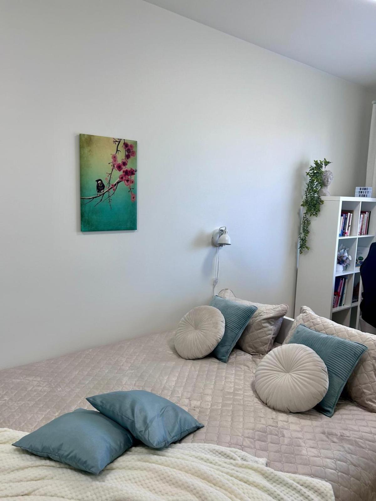 Stella'S Apartment - City Center - Free Secure Parking - Big Sun Terrace - Air Conditioning - Wifi - Tram To The Tallinn Bus Station And Old Town Ngoại thất bức ảnh
