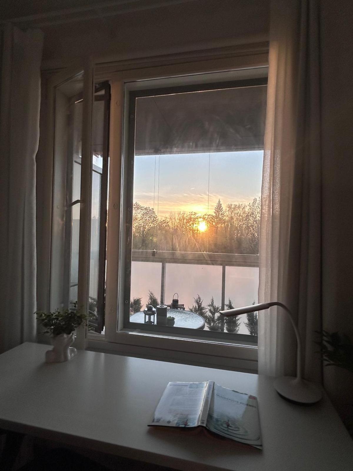 Stella'S Apartment - City Center - Free Secure Parking - Big Sun Terrace - Air Conditioning - Wifi - Tram To The Tallinn Bus Station And Old Town Ngoại thất bức ảnh