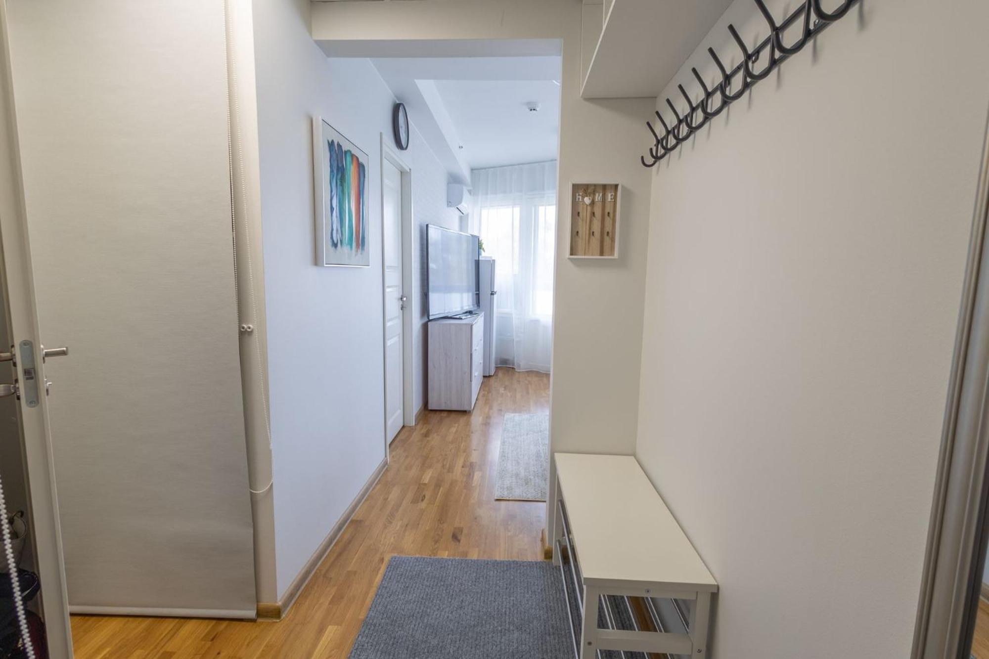 Stella'S Apartment - City Center - Free Secure Parking - Big Sun Terrace - Air Conditioning - Wifi - Tram To The Tallinn Bus Station And Old Town Ngoại thất bức ảnh